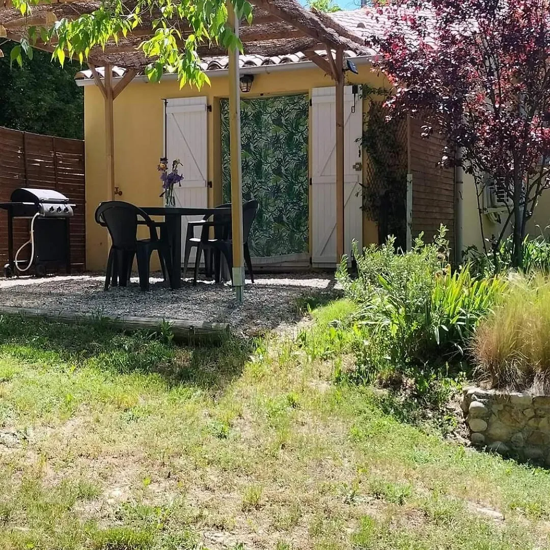 Casa de Férias Gite Les Romarins Montagnac  França